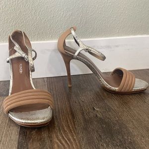 Donald J Pliner heels